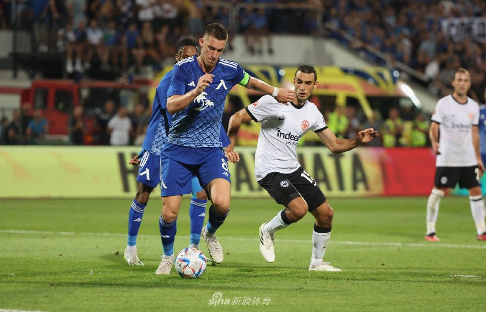 半场砍下21分!东契奇28+6+10终结4连败 下一战对阵约基奇