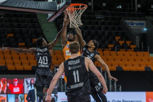 为球员追求 为球员追求