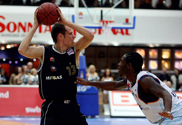 的比赛中 的比赛中